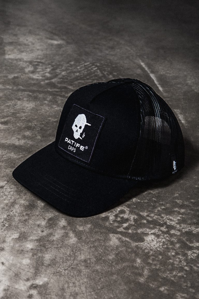 TRUCKER PATIFE CAVEIRA BLACK 01